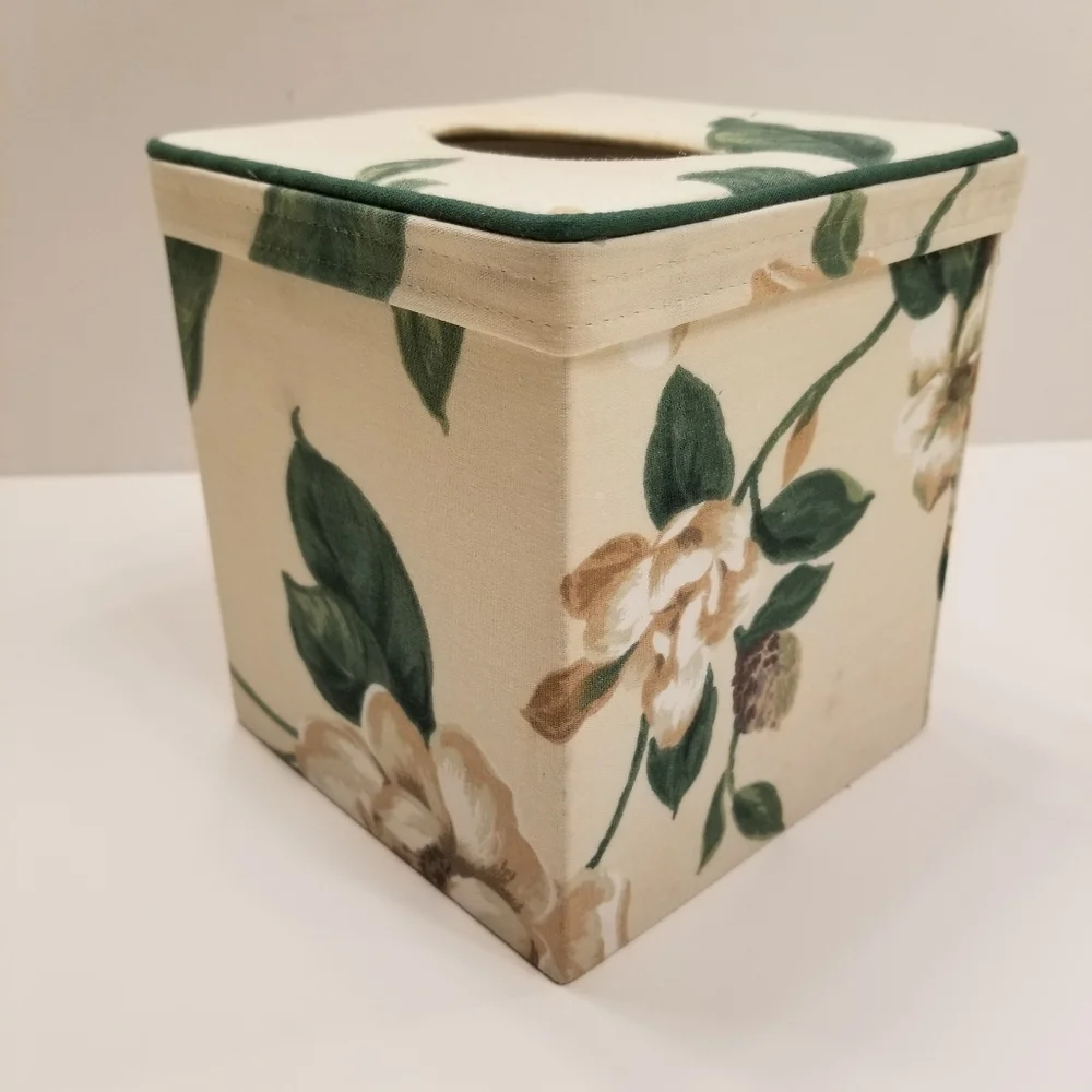 VTG JC PENNEY GLYNDA TURLEY Southern Tradition Magnolia Tissue Box Cover